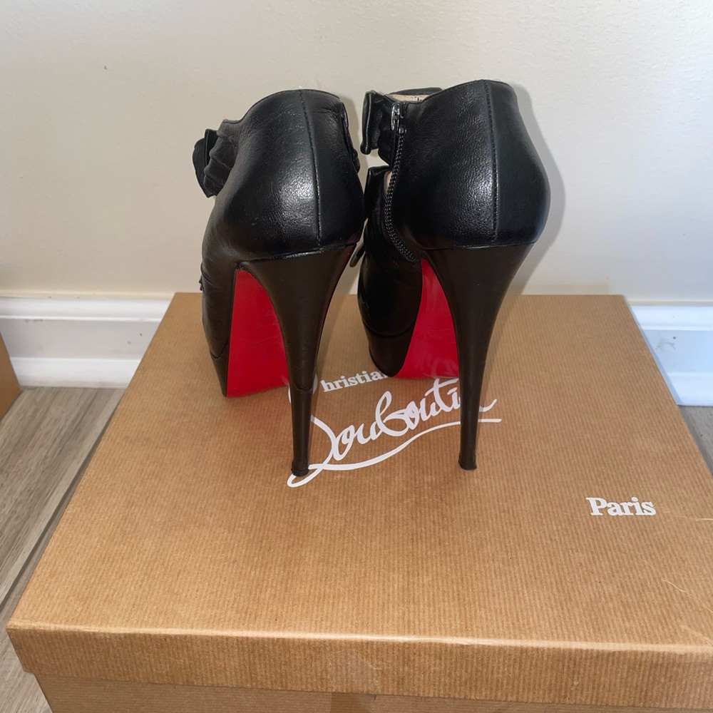 Authentic Christian Louboutin Madame Butterfly Shoes - Picture 2 of 5